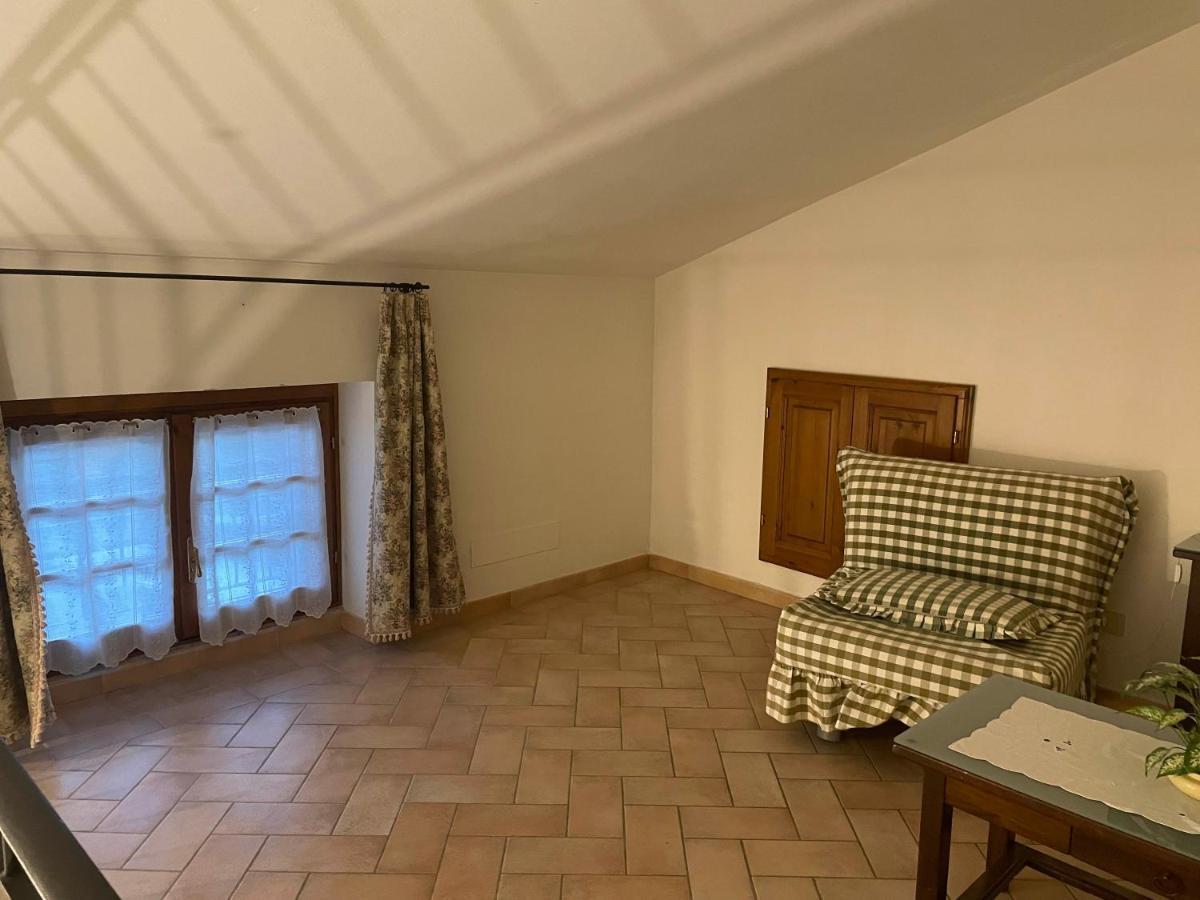 Casa Vacanza Le Case Σαν Τζιμινιάνο Εξωτερικό φωτογραφία