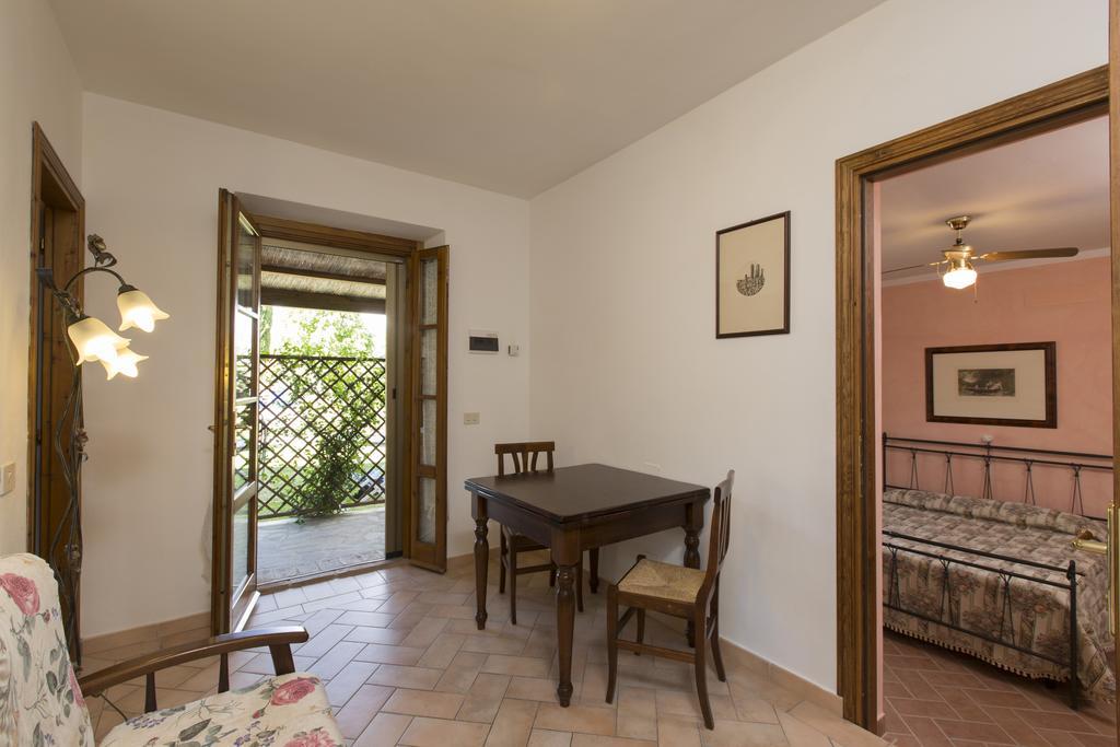 Casa Vacanza Le Case Σαν Τζιμινιάνο Εξωτερικό φωτογραφία
